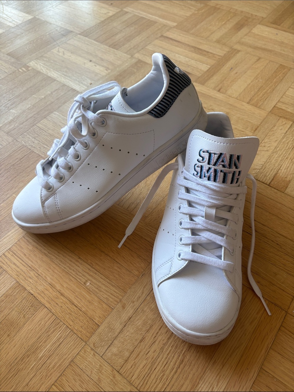 Stan Smith Adidas Primegreen White Leather Sneakers with blue & pink stripes